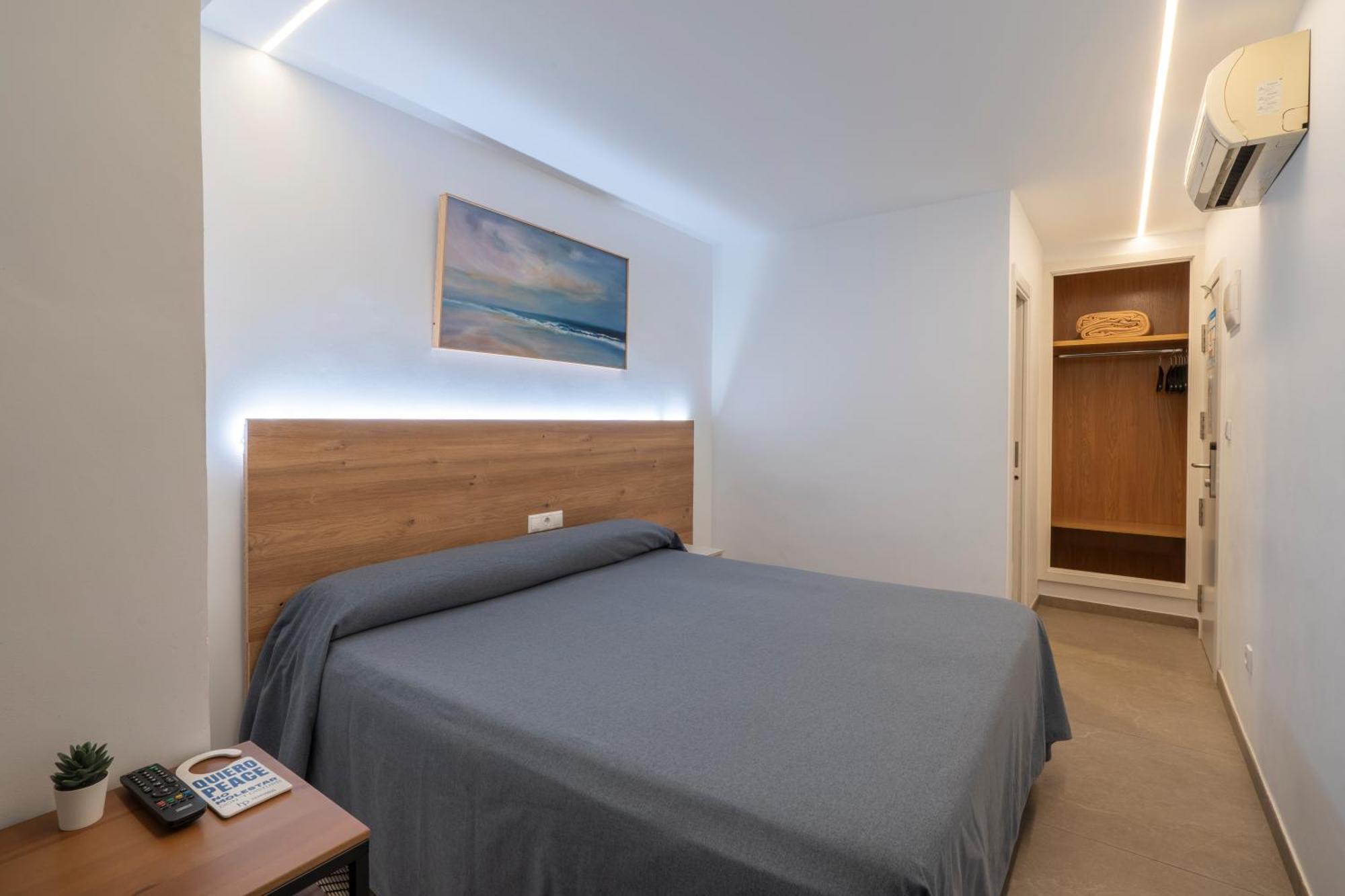 Hostal Pensimar El Altet Kültér fotó