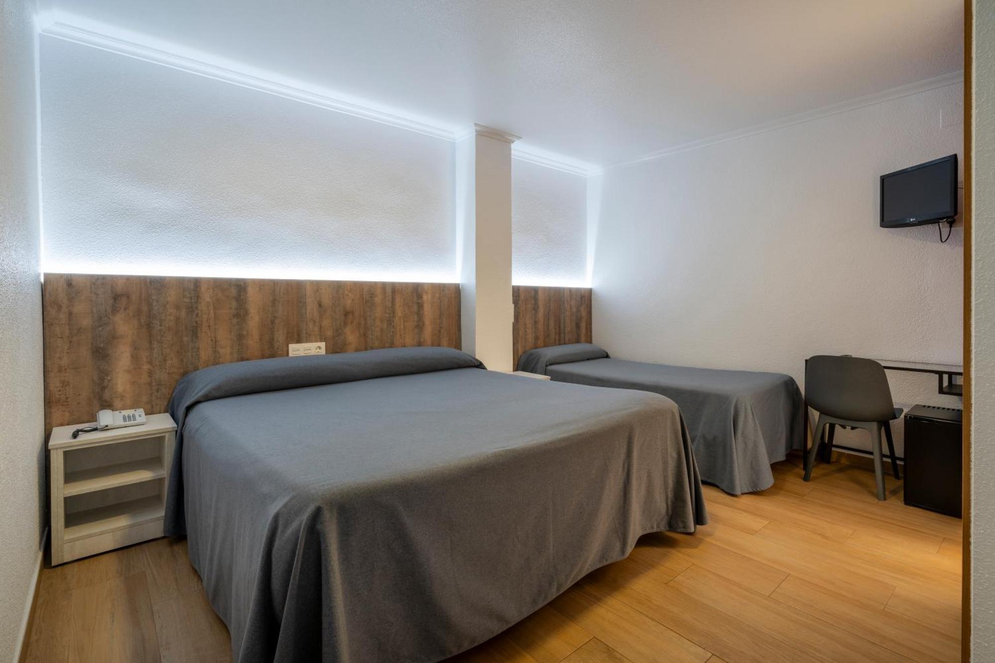 Hostal Pensimar El Altet Kültér fotó