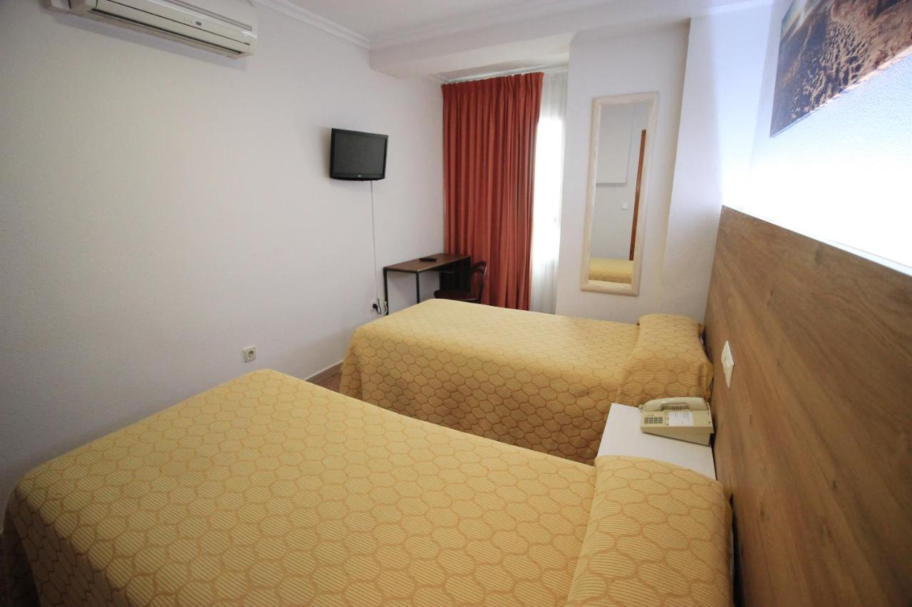 Hostal Pensimar Hotel El Altet Kültér fotó